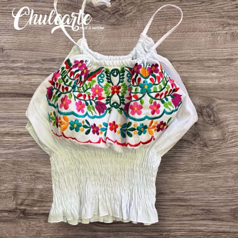 Blusa de tirantes bordada