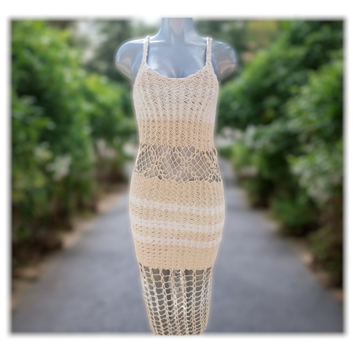 Vestido completamente tejido a gancho