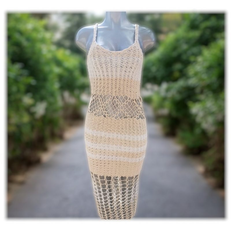 Vestido completamente tejido a gancho